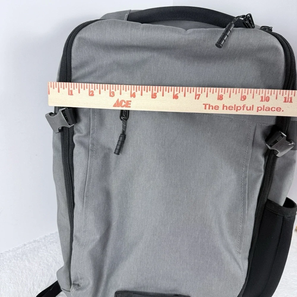 Timbuk2 Gray Black Laptop Backpack Padded Travel Work Commuter Bag